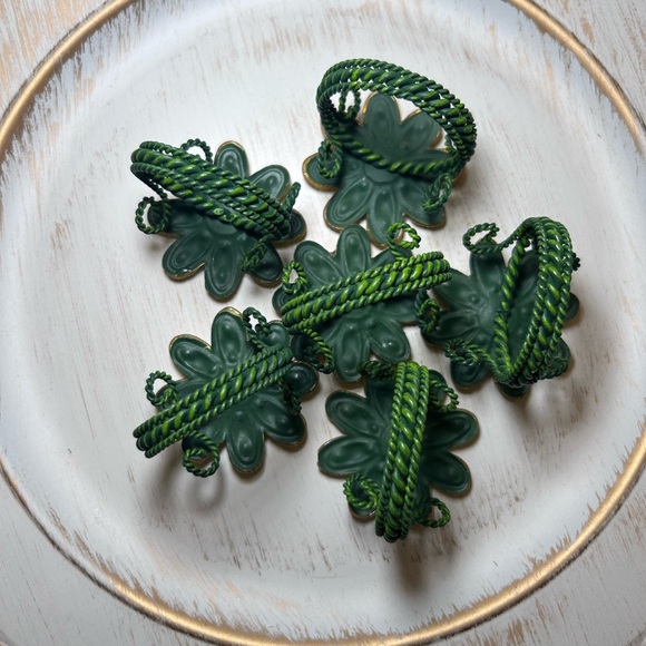 Vintage 90s Yellow Floral Napkin Rings (1) Set of 6 Spring Summer rare find - Picture 5 of 9